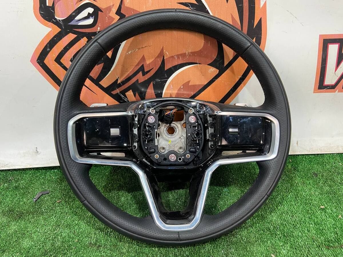 LR156789 Руль под AIR BAG  2021- с обогревом Range Rover Velar L560 (2018-) Б/У